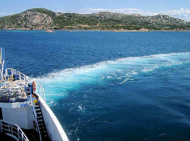 Die Fhre von Palau zur Insel Maddalena