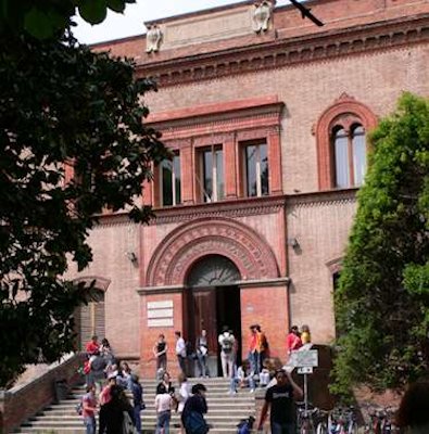 Universitt Bologna