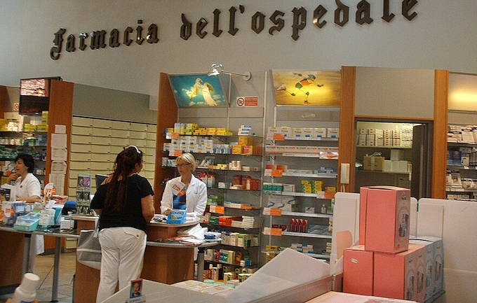 Historische Apotheke in Prato