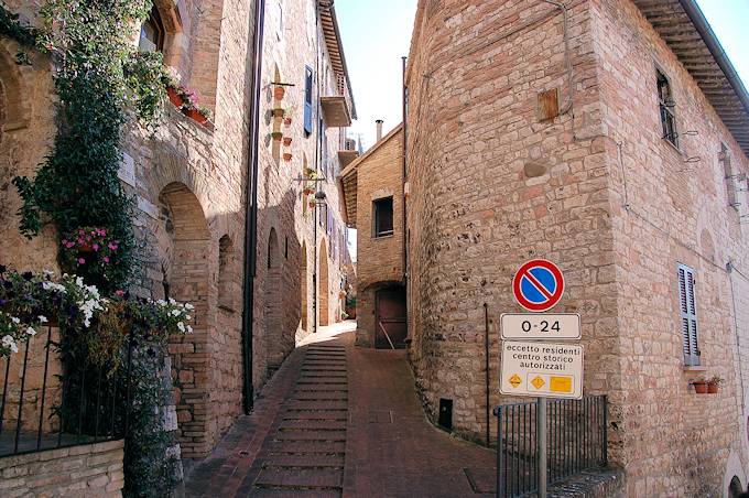 In der Altstadt von Assisi