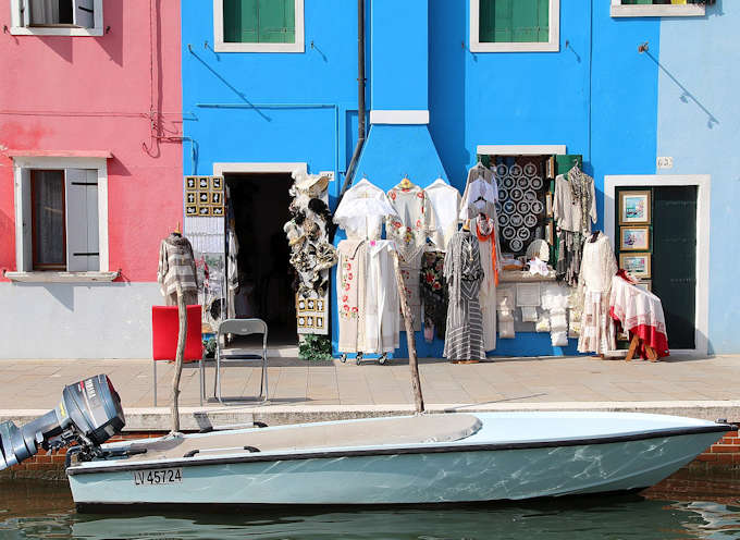 Spitzenstickerei in Burano