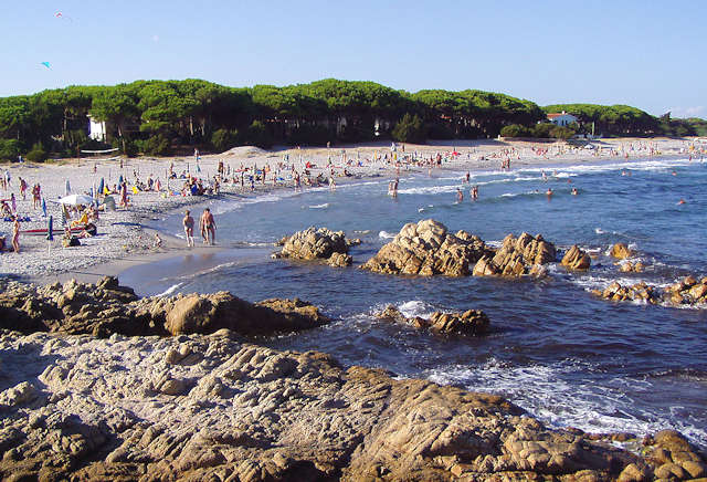 Am Strand von Cala Liberotto