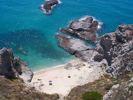 Eine kleine Bucht bei Capo Vaticano