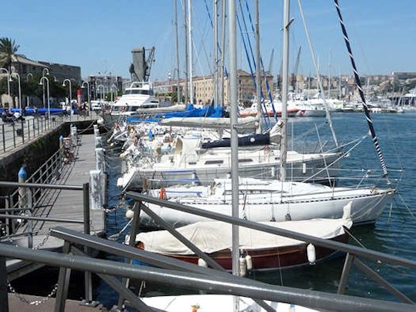 Der alte Hafen von Genua