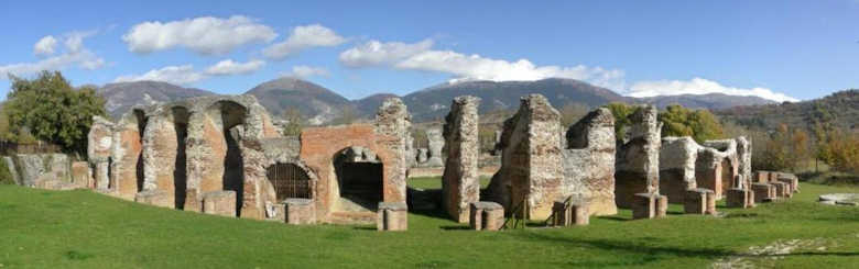 Das rmische Amphietheater von Amiternum