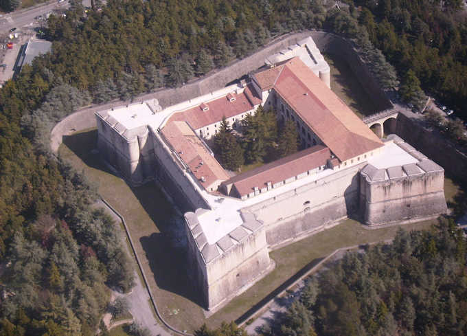 Die spanische Festungsanlage 'Forte spagnolo'