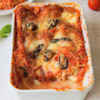 Lasagne mit Tomaten, Basilikum und Mozzarella