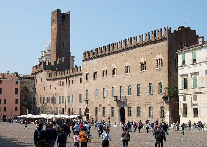 Mantua - Palazzo Castiglioni Bonacolsi