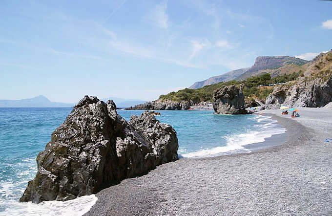 Der Strand Santa Teresa in Marina di Maratea