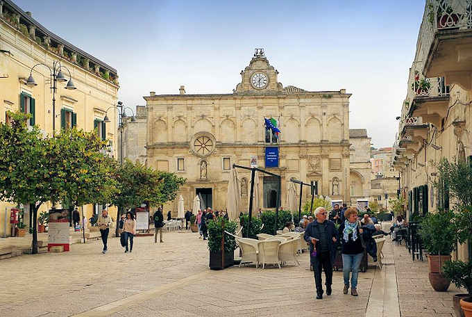 Der Palazzo Lanfranchi im Zentrum von Matera