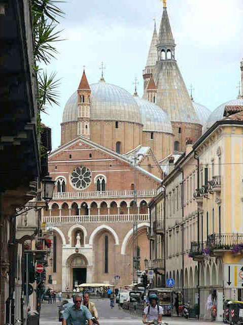 Padua - die Basilika des hl. Antonius