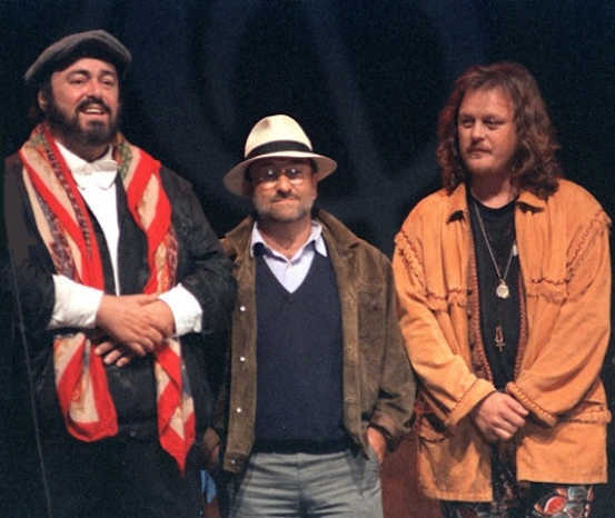 Pavarotti während des ersten Konzerts von "Pavarotti & Friends"
