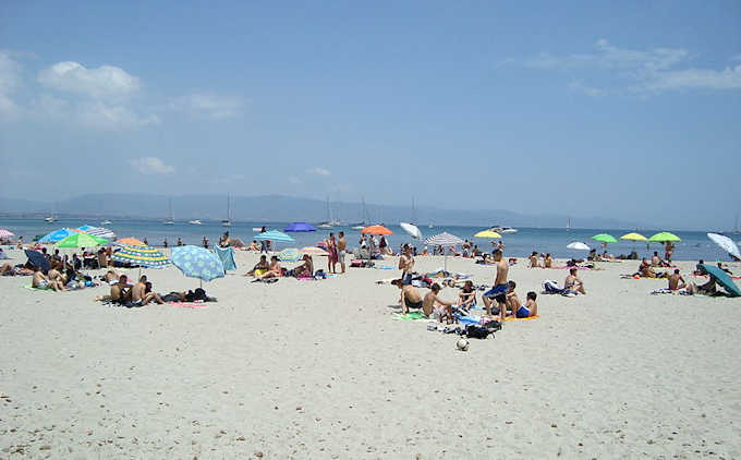 Am Strand Poetto, bei Cagliari