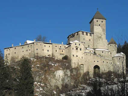 Die Burg Taufers im Pustertal