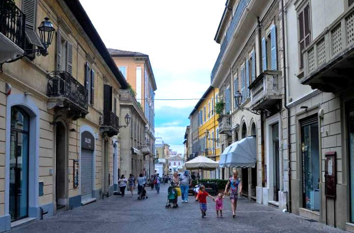 In einer Gasse der Altstadt