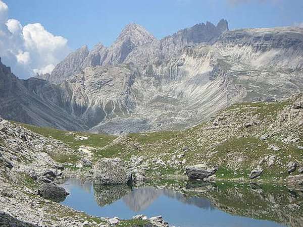 Sdtirol - Der Crespeinasee am Grdner Joch