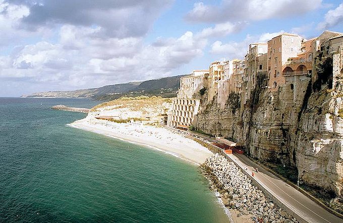 Tropea, vom Meer aus gesehen