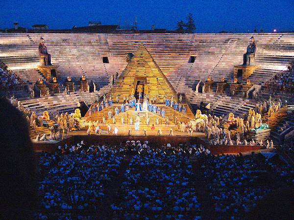 Die Aida in der Arena von Verona
